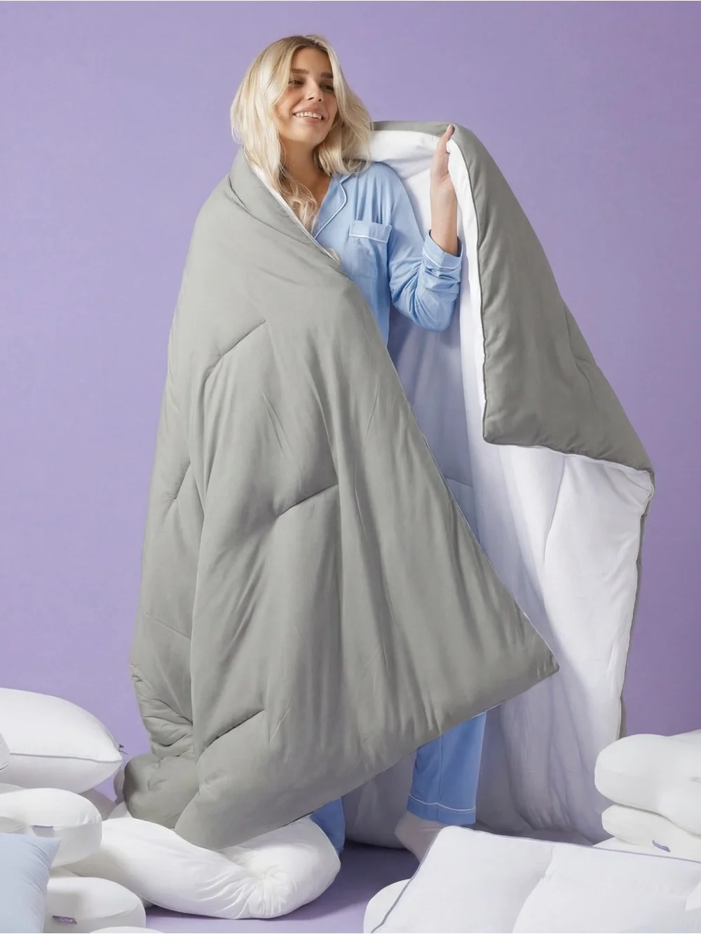 NWT - Mellow - MarshMellow Comforter - White - Twin
